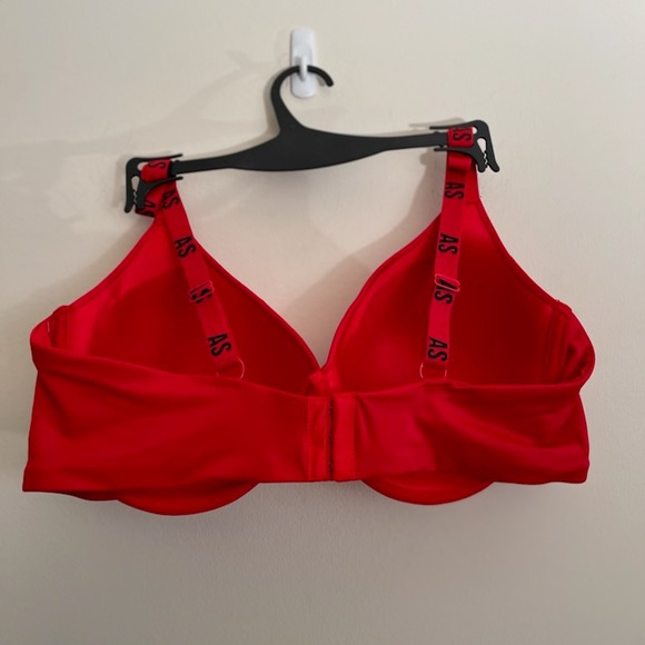 BRAND NEW RED T-SHIRT UNDERWIRE BRA 44D - Picture 4 of 6